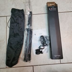 NWT Victiv Phone Tripod 67" Aluminim